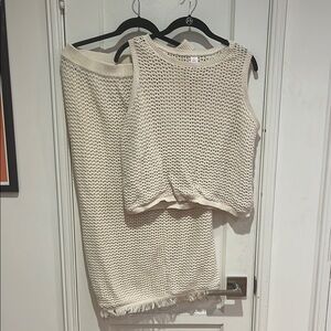 Old Navy Beige Knit Top